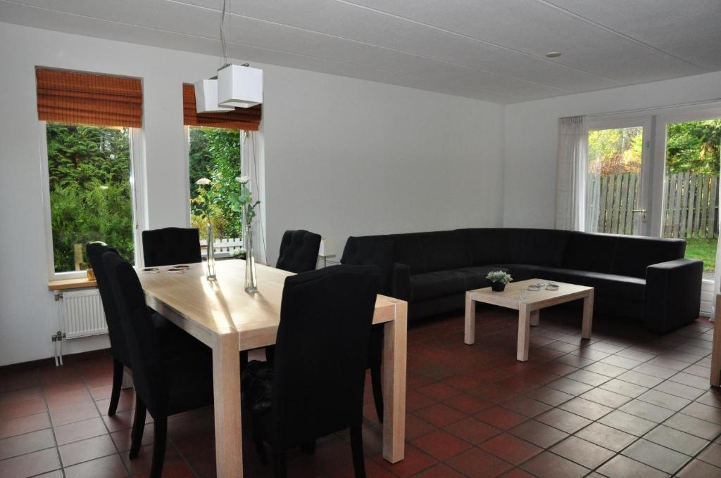 Sellingen Vakantiepark De Bronzen Eik חדר תמונה