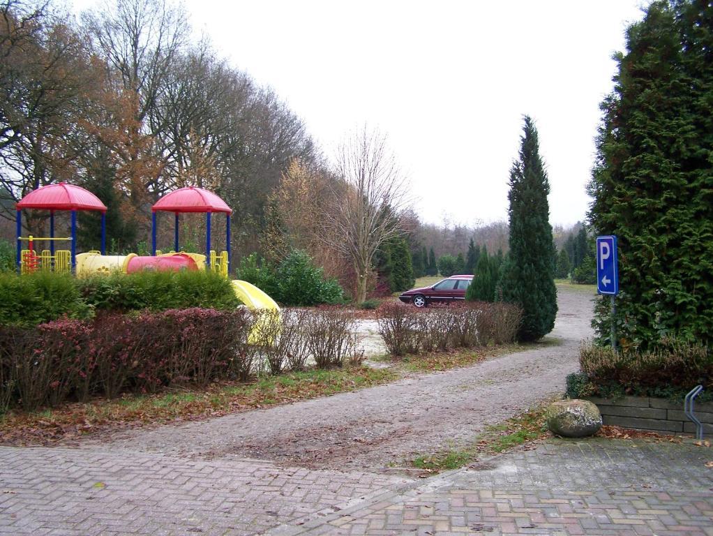 Sellingen Vakantiepark De Bronzen Eik מראה חיצוני תמונה